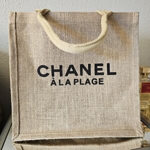 🏖☀️CHANEL À LA PLAGE – Limited Edition Jute Tote Bag